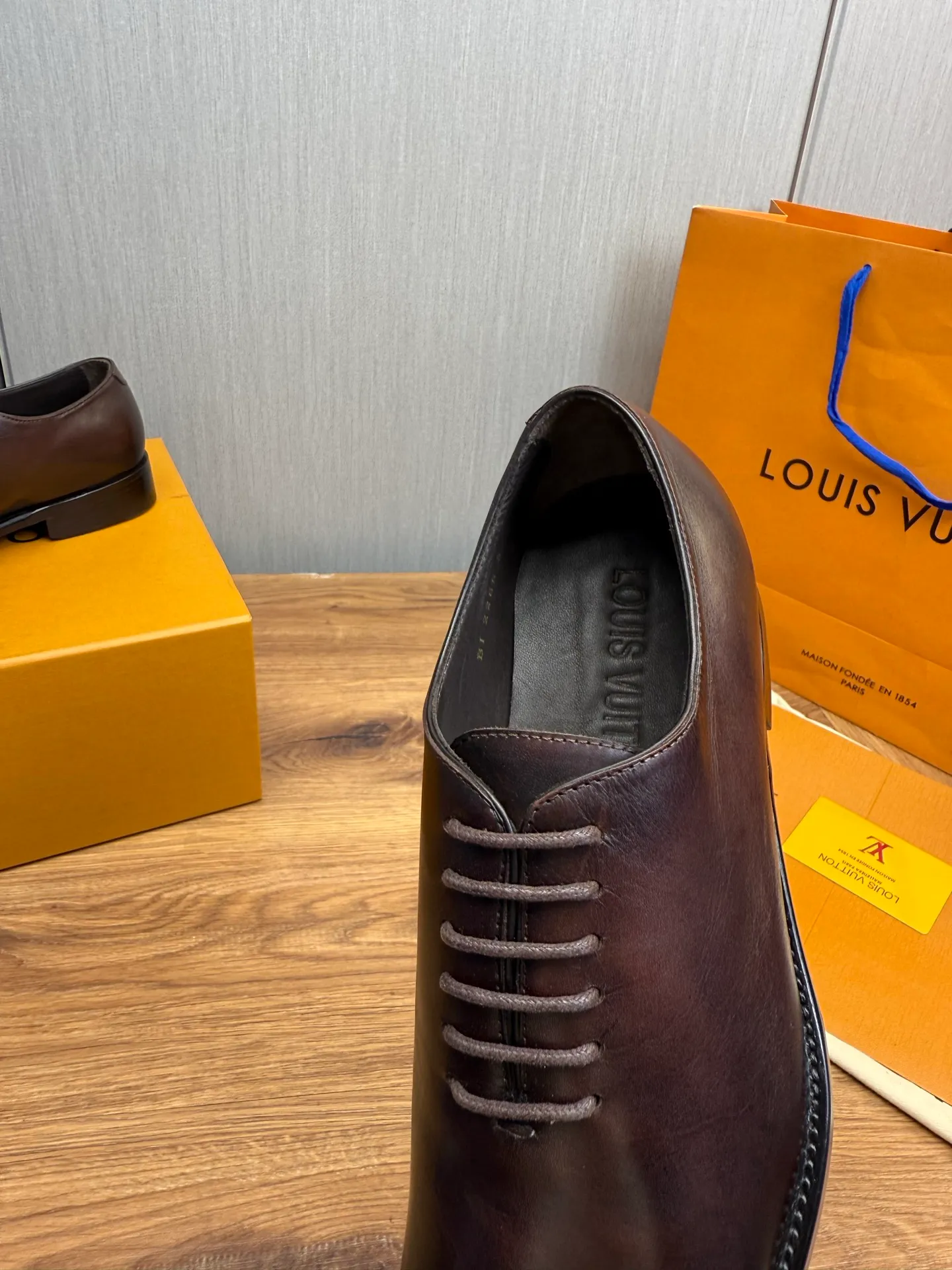 Men's shoes💰760💰 LV. Men's business casual leather shoes, 1:1 shipment ⬆️Luxurious and noble👞All imported original brand leather, just to create a more comfortable wearing experience, upper: original cowhide ➕Imported full cow lining, original leather outsole ✔️36-45 (38.45 non-refundable)